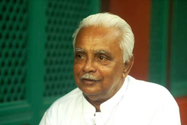 A.T.Ariyarathne