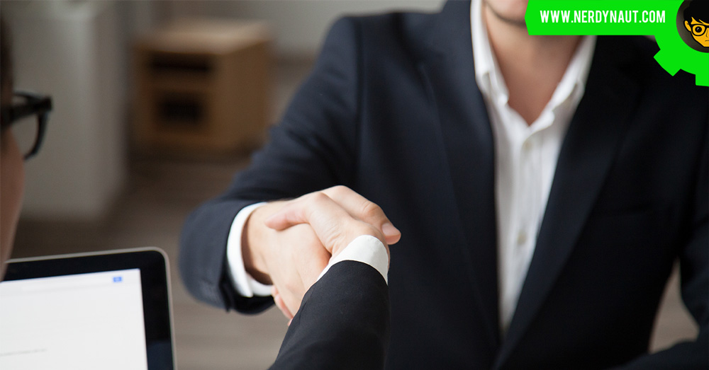 Business Broker shaking hands