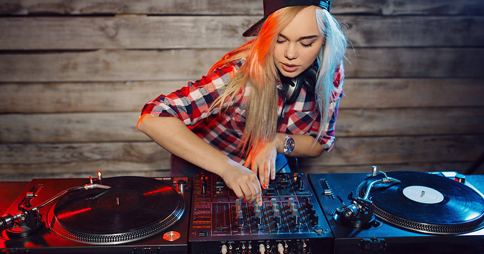 female DJ
