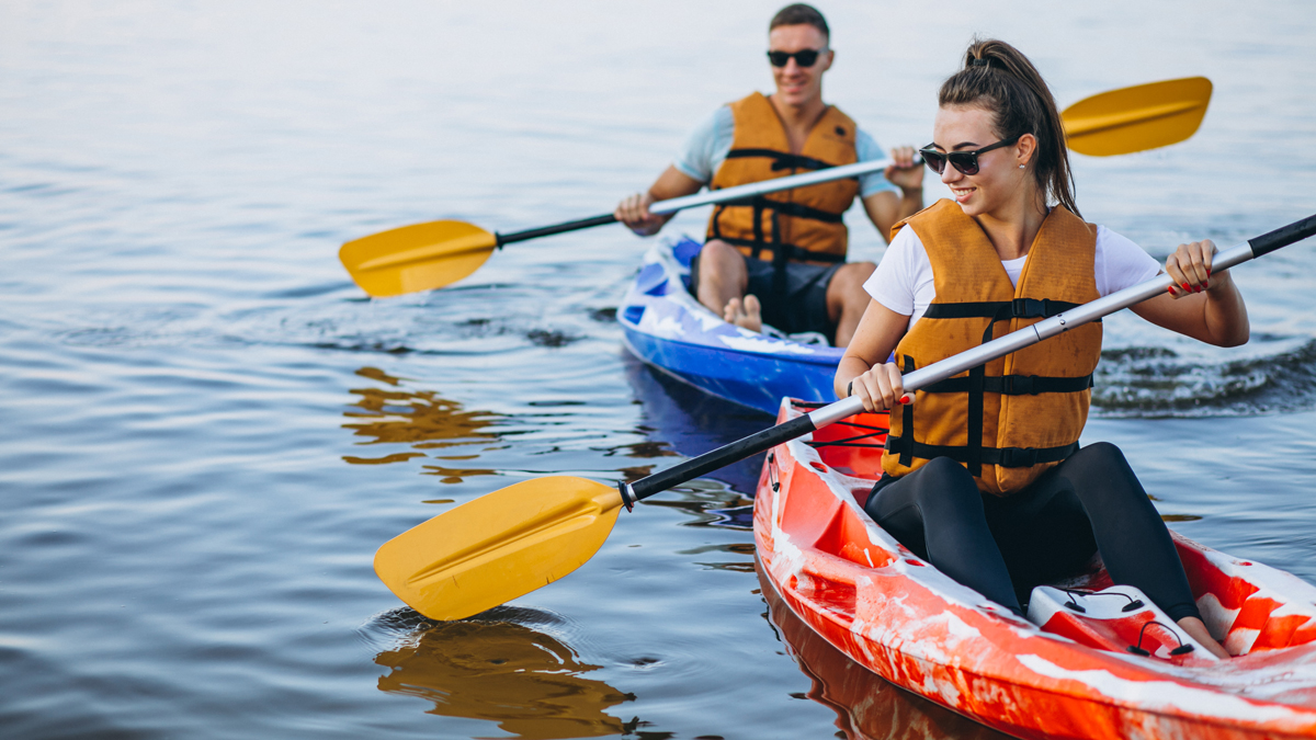 A couple Kayaking