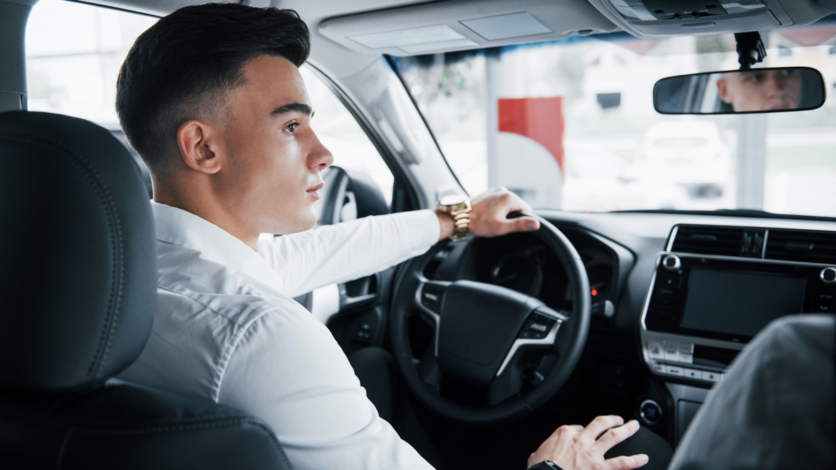 4 Reasons Why You Should Make Sure Your Drivers Aren’t Distracted on the Road