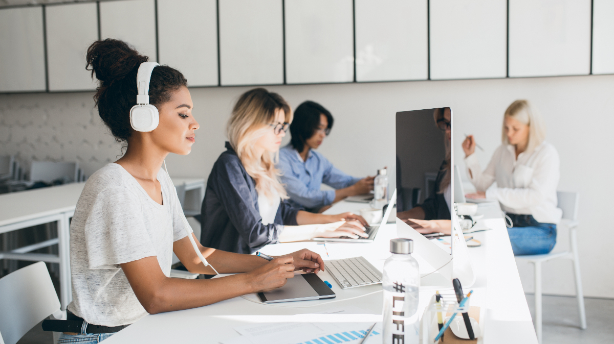 6 Ways to Ensure That Your Workplace Is a Safe Environment for Everyone
