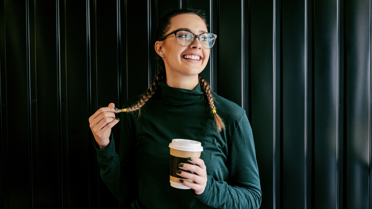 Do You Have a Crush on a Nerdy Girl? Ways to Win Her Heart