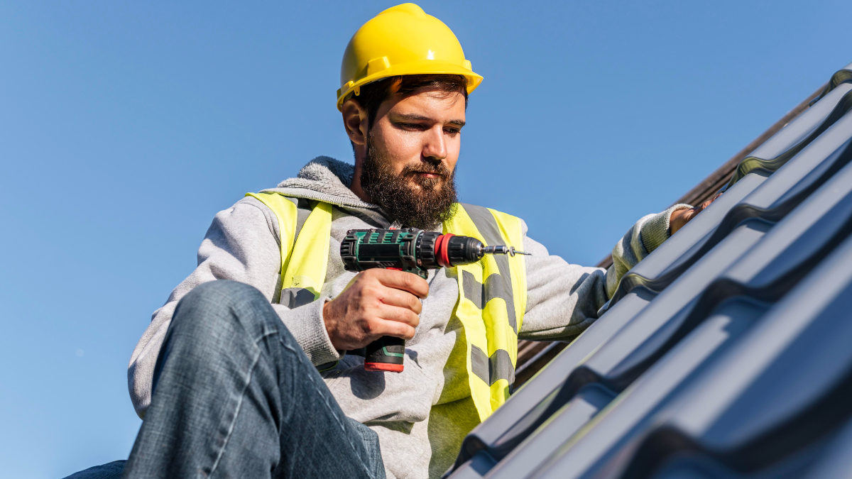 Commercial Roofing: How to Choose the Right Roof Material for Your Business