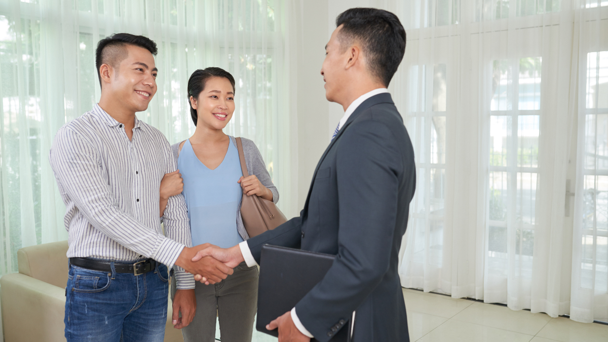 An Easy Guide to Buying Real Estate: What to Look Out For