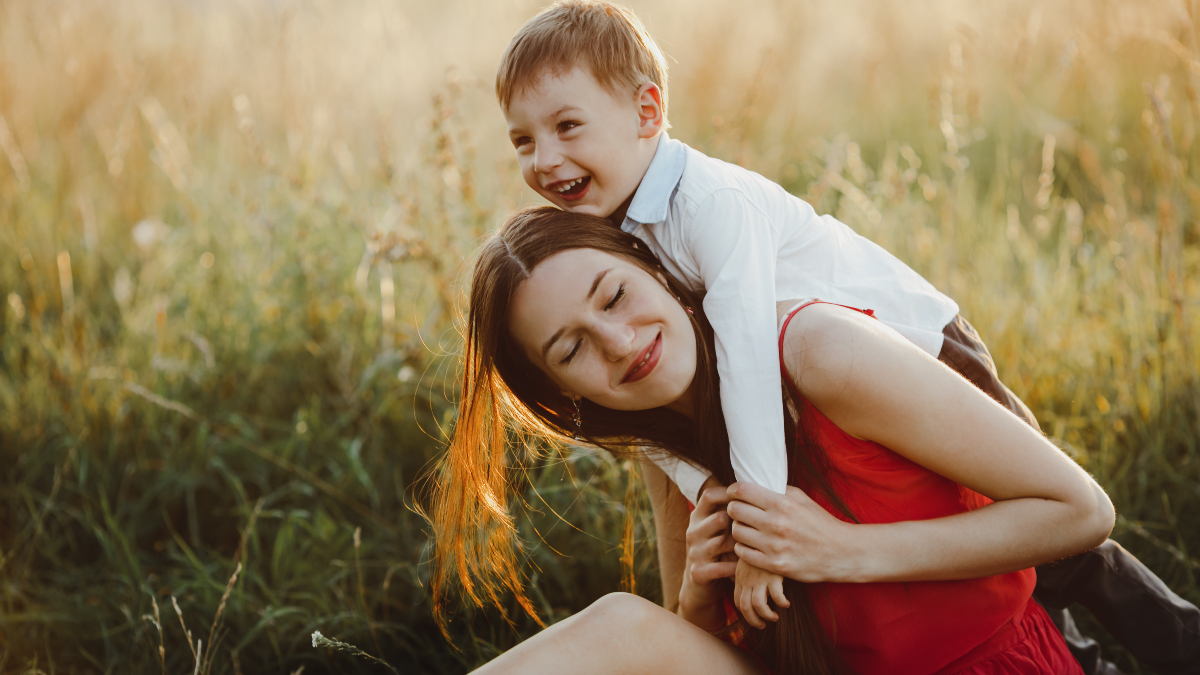 Can a Single Mom Demand Child Support from the Child’s Father?