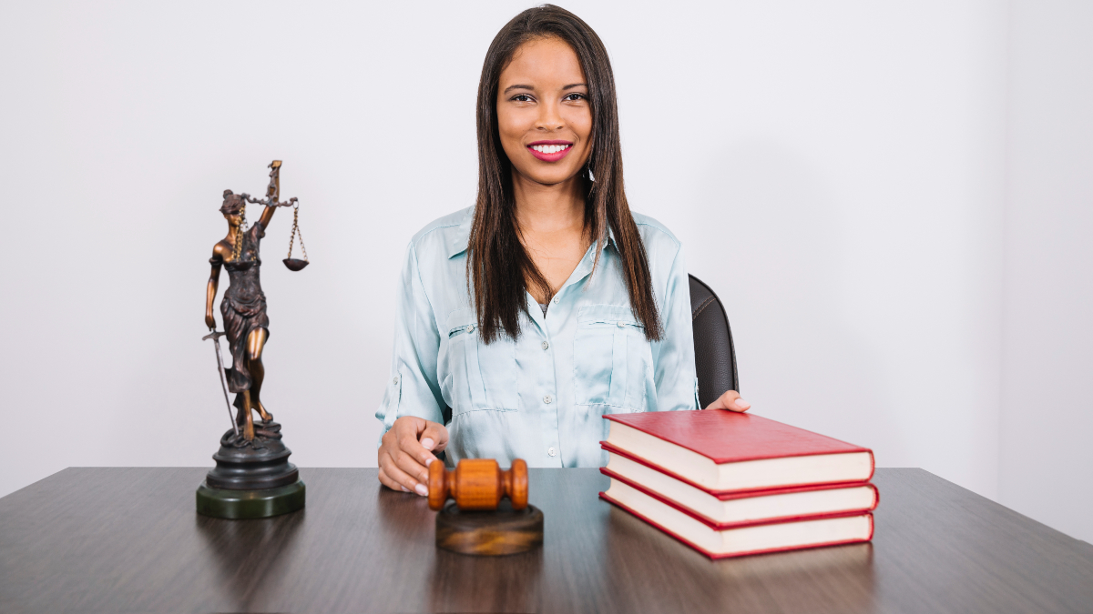 How to Choose the Right Legal Strategy After Suffering an Injury