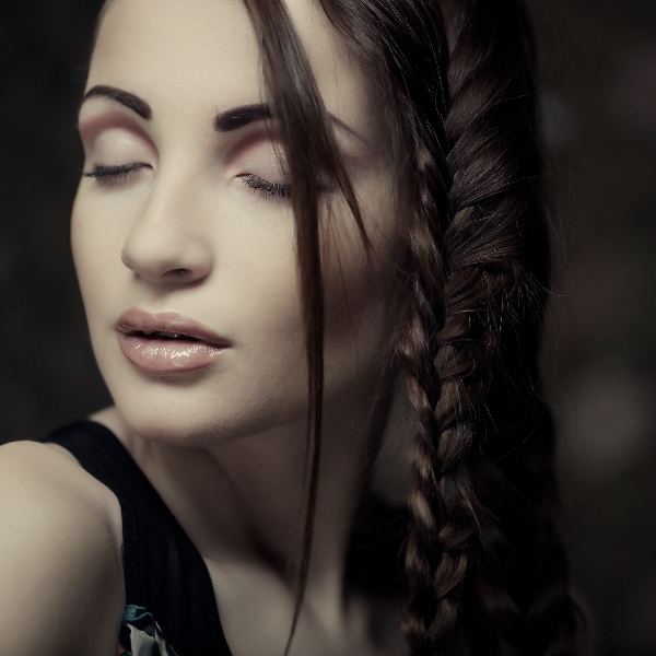Headband Braid Hairstyle for This Fall