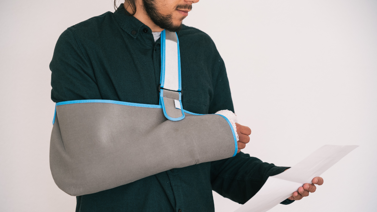 Useful Tips on How to Get Back on Your Feet After a Work Accident