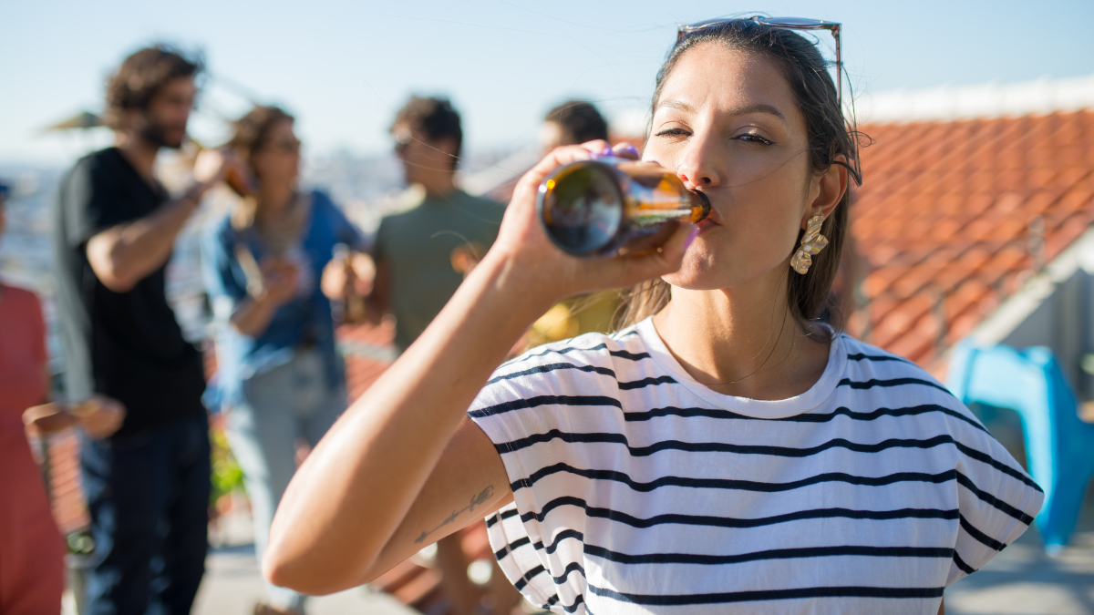 Healthy Alcohol Alternatives for the Drink Lover in You