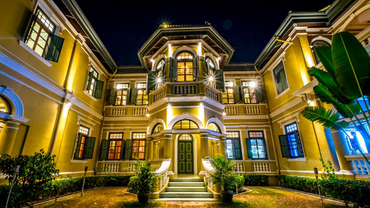 Outdoor Lighting 101