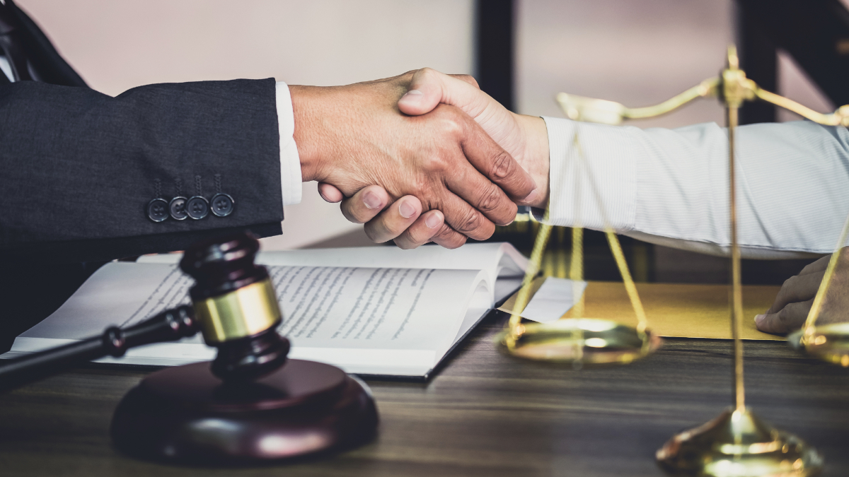 How Can Lawyers Reach Out to People in Need of Their Service