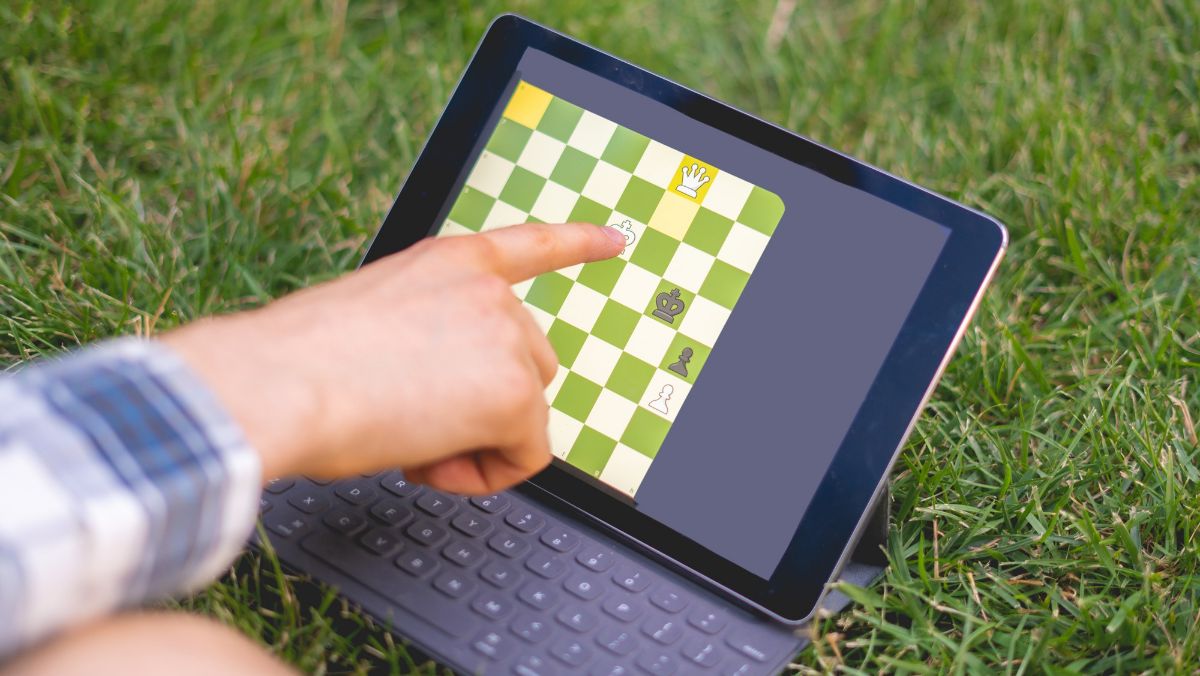 Top Traditional Games That Have Been Turned Digital