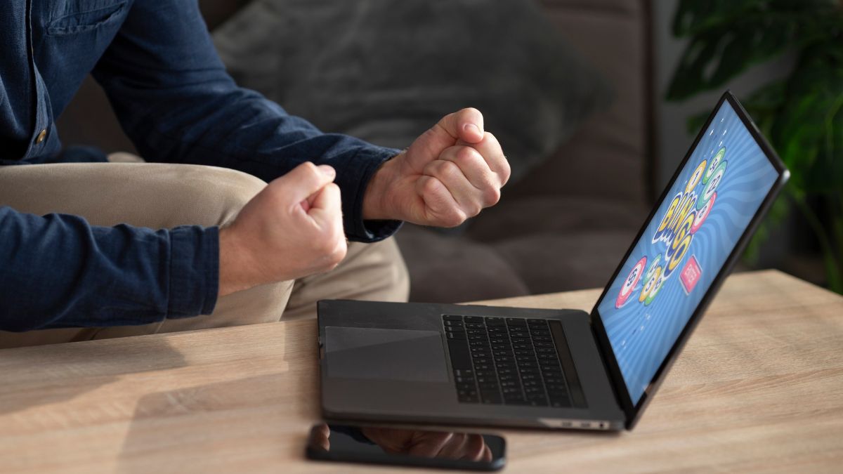 Practical Tips for Nerds on Playing Online Games of Luck