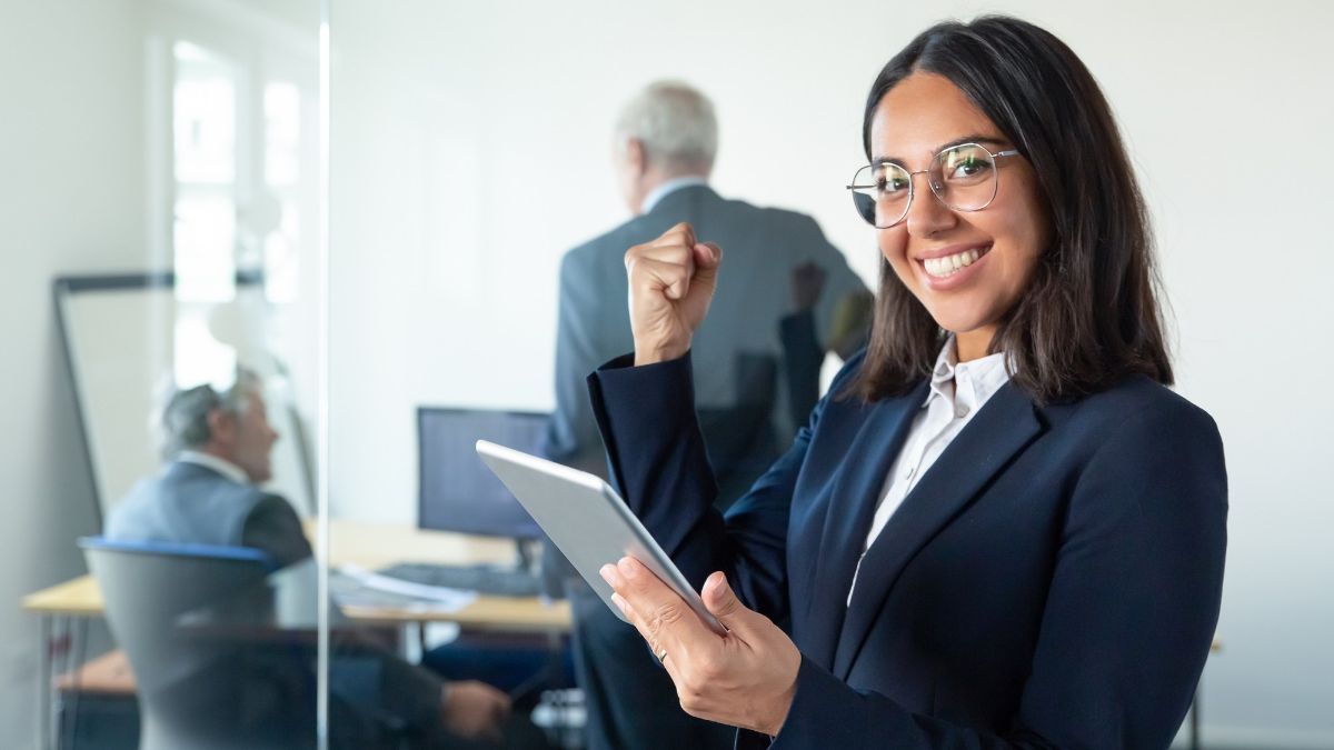 When Do You Need to Hire an Employment Lawyer?