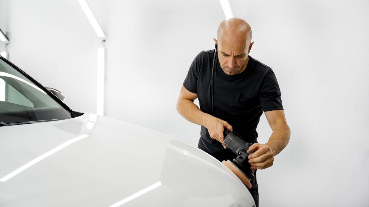 4 Effective Ways to Remove Hard Water Spots From Your Car’s Paint and Auto Glass