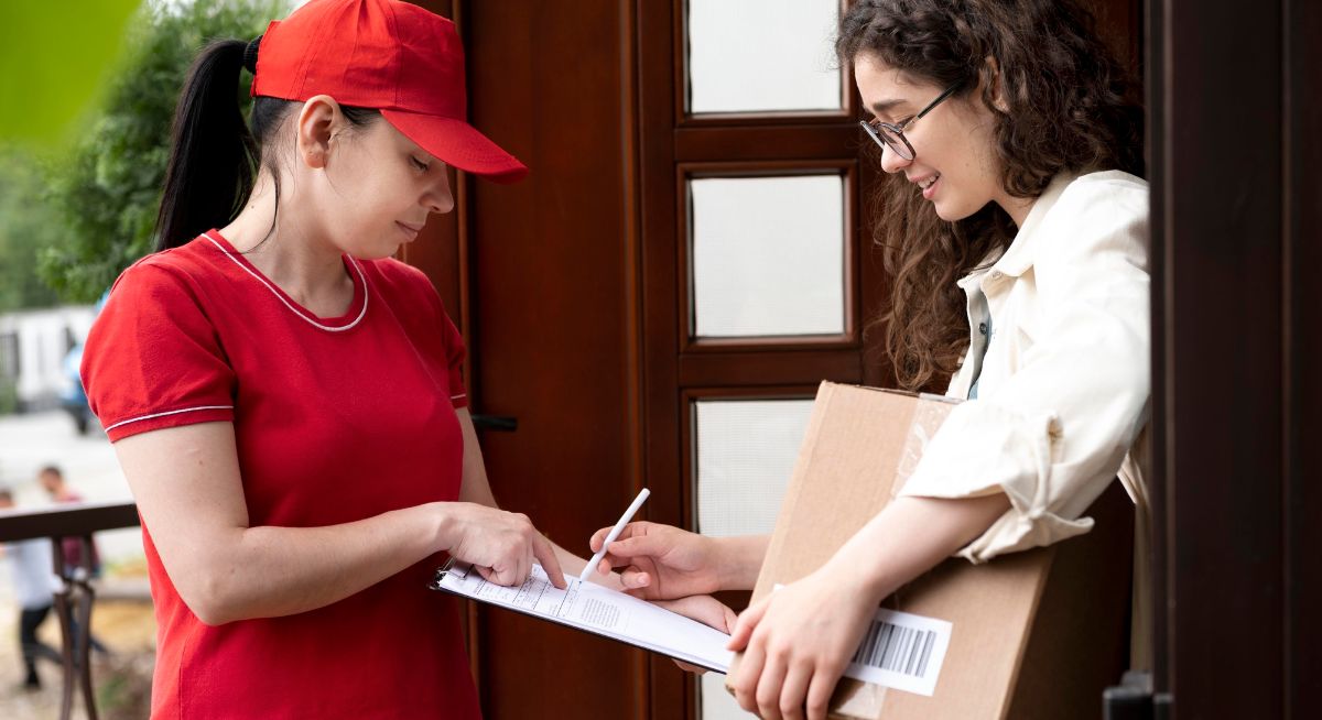 Primary Peculiarities of Delhivery Package Tracking