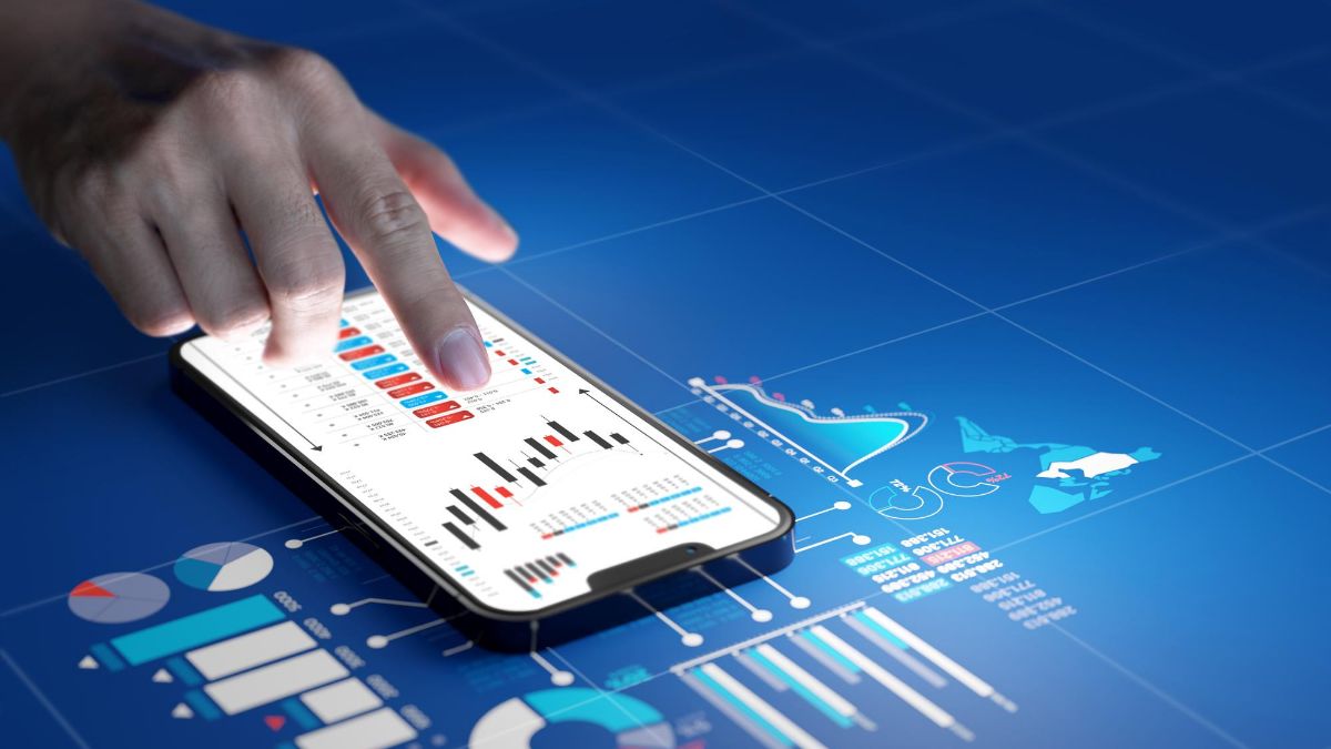Beginner's Guide to Trading: 4 Essential Tips and Strategies