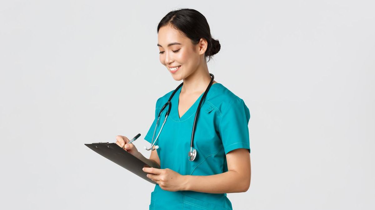 How to Start and Run a Nursing Uniform Business