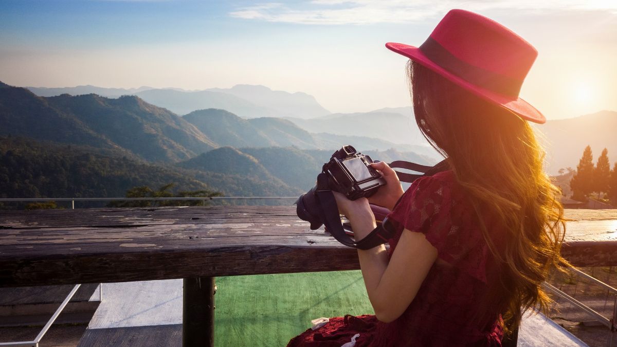 How Can You Earn Money Even on Vacation