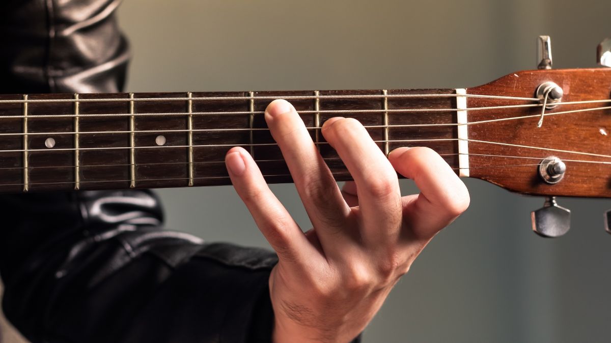 Master Guitar: Self-Taught Success Tips & Techniques