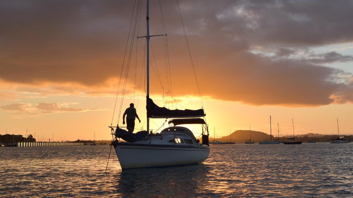 The Basic Rules To Follow When Taking Care of a Small Boat